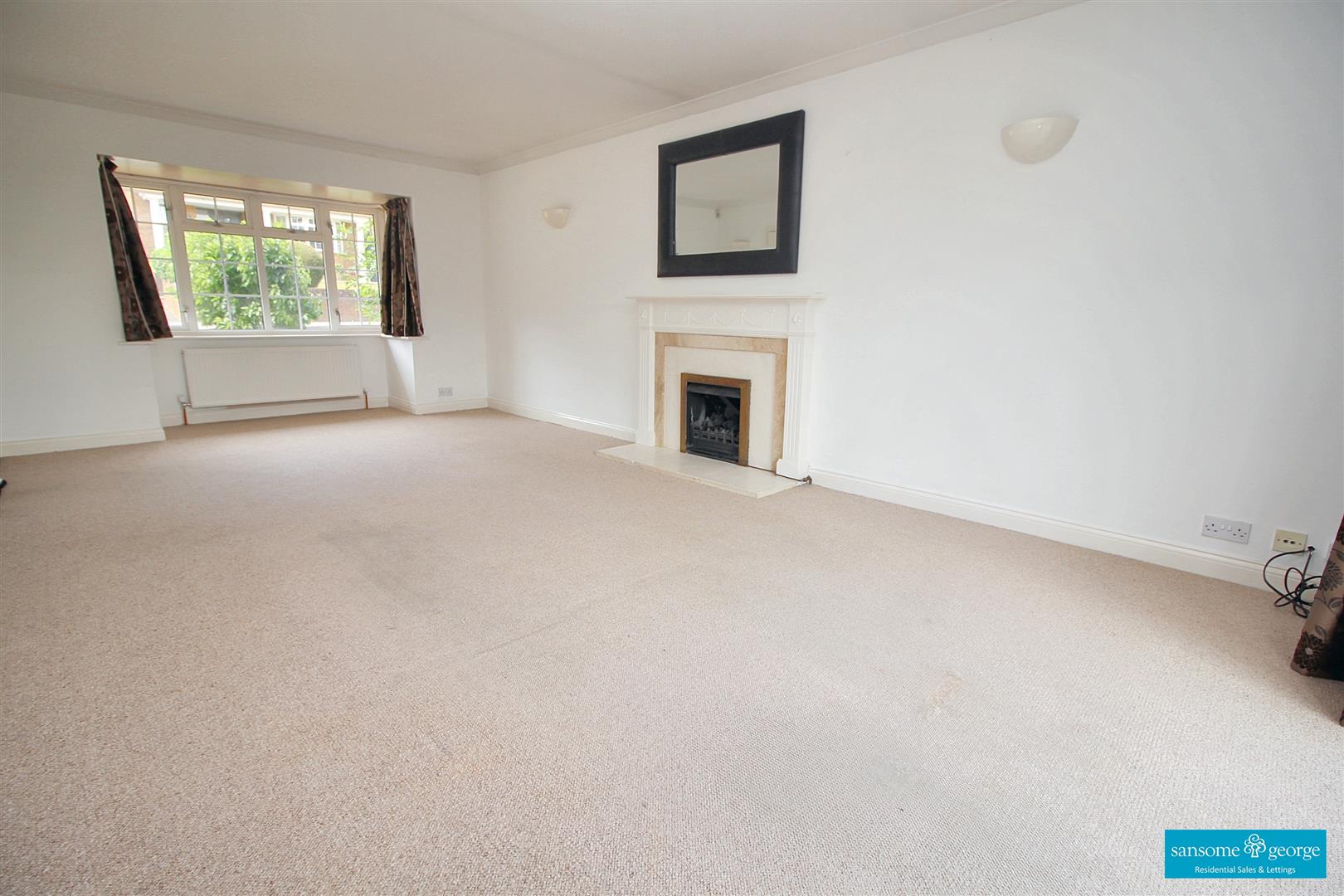 Fairway Avenue, Tilehurst, Reading